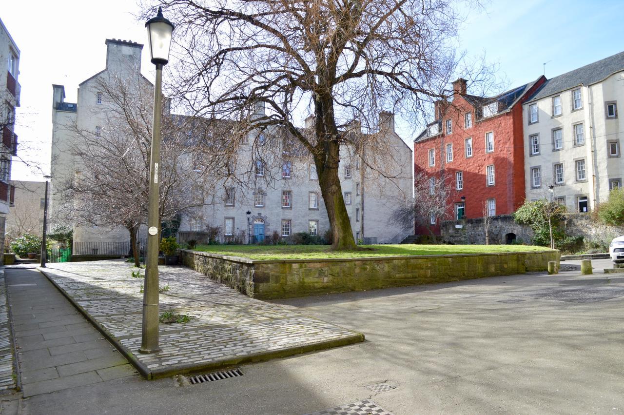 Crags View Apartment On The Royal Mile Edinburgh Dış mekan fotoğraf
